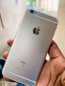 A picture of Iphone 6s plain