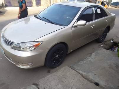 A picture of Toyota Camry 2004 used