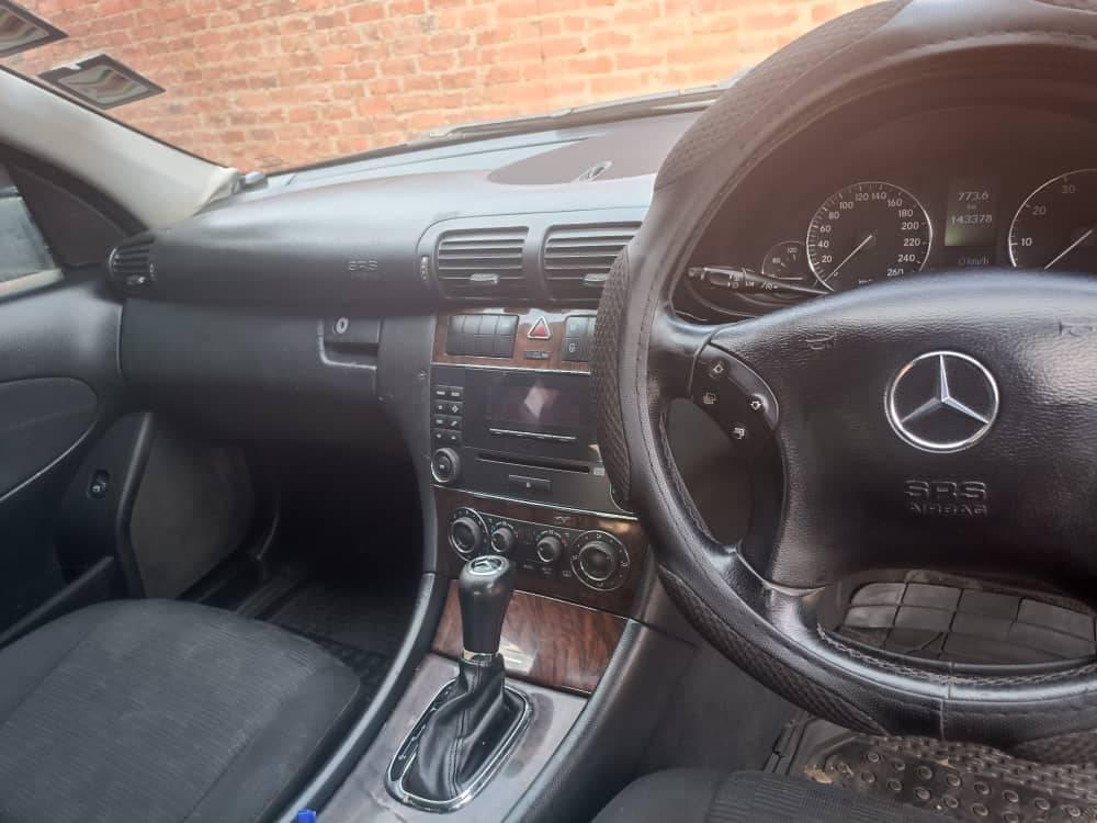 classifieds/cars mercedes