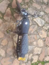 A picture of Custom CG125
