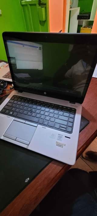 A picture of Hp 840 g1