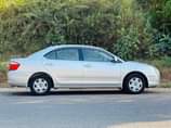 A picture of Toyota PREMIO F ECL Price 17M Cc 1490 Year 2002