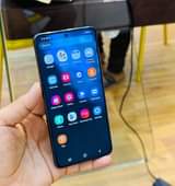 A picture of Samsung galaxy S21 5G