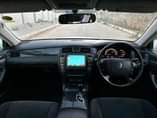 A picture of TOYOTA CROWN ATHLETE 12M