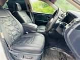 A picture of TOYOTA CROWN ATHLETE Price 10 5 million Cc2490 Year 2006