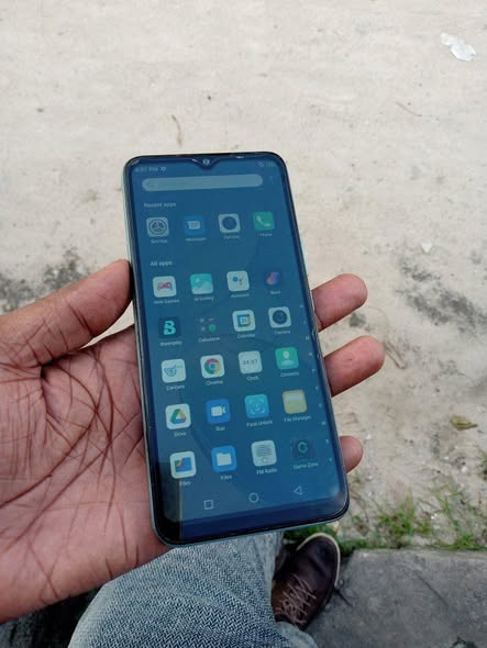 A picture of Infinix Hot 12i