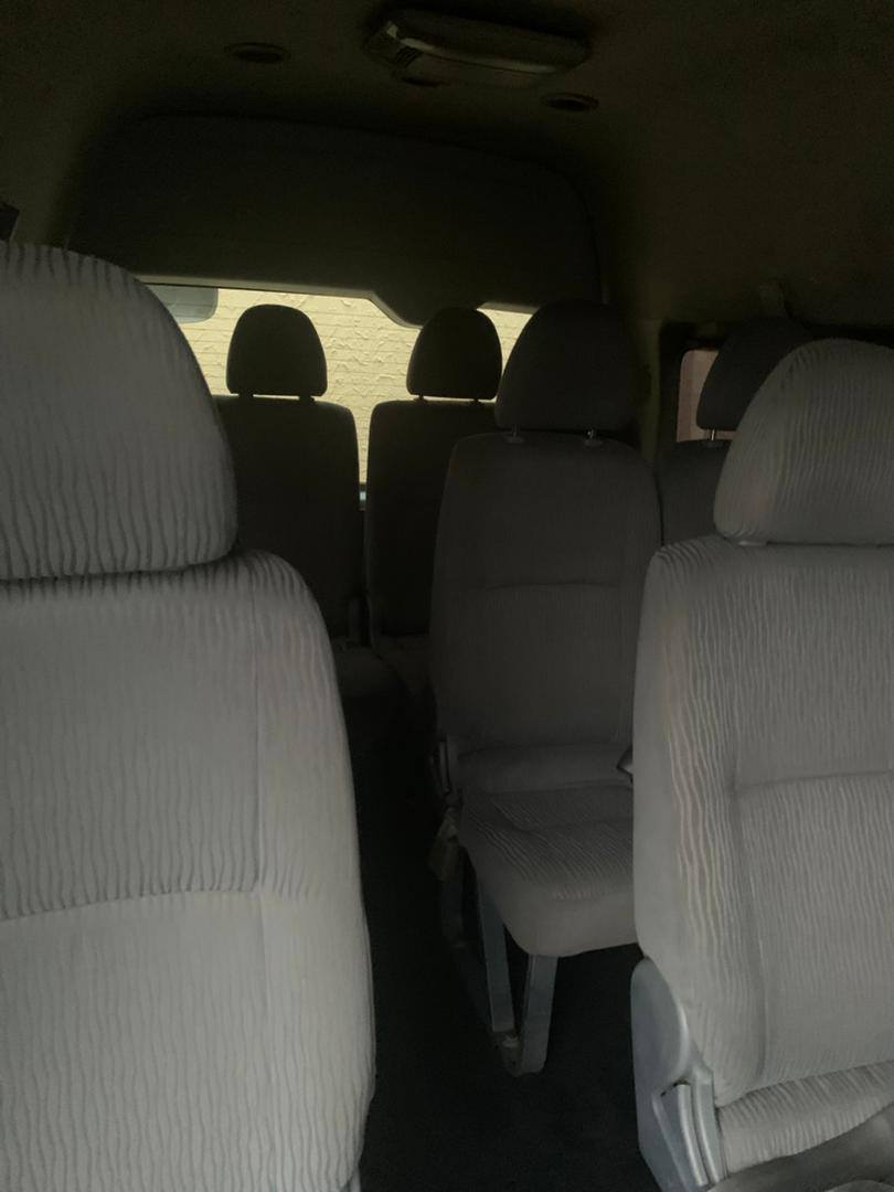 A picture of Company used Hummer bus engine gear ac pecfeclty price 15m