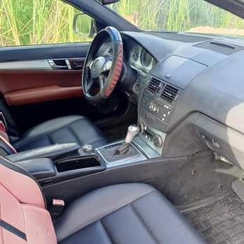 A picture of 2009 C300 Mercedes Benz