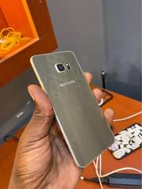 A picture of Samsung s6 edge plus