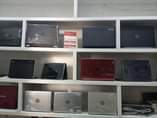 A picture of Kwanini upate stress inapofika kutaka laptop njoo ujichukulie bila wasi