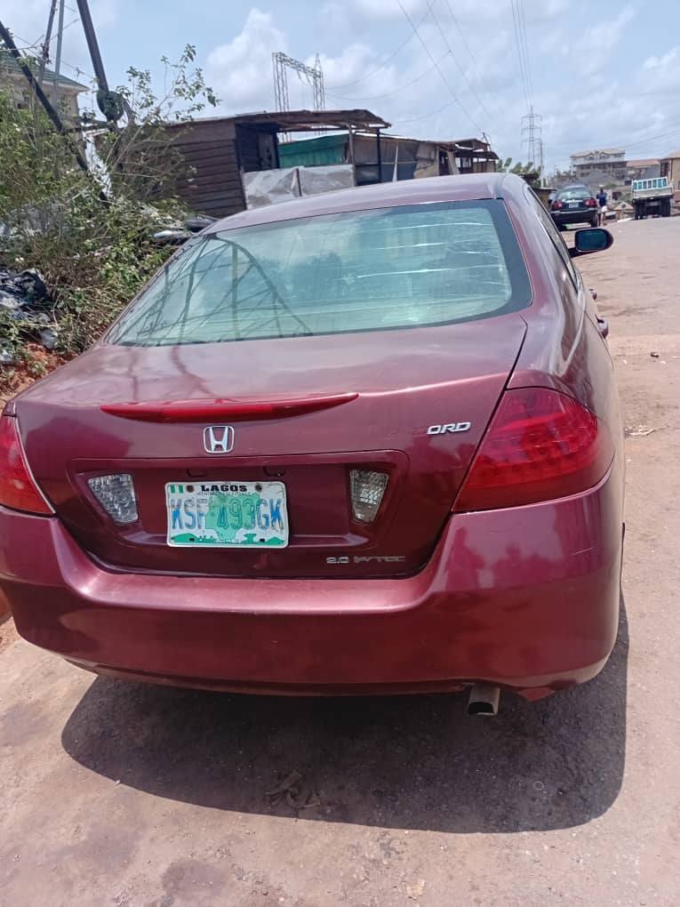 A picture of Honda dc 2007