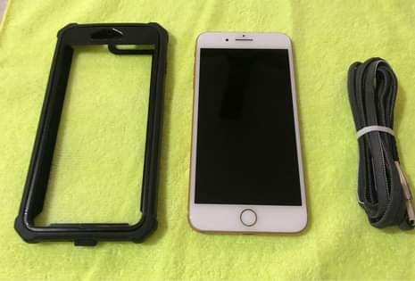 iPhone M.