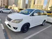 A picture of Toyota innova Model 2013 gcc v 4 full automatic 0545947363