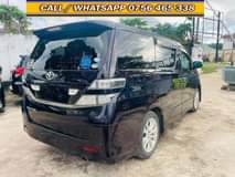 A picture of 2009 Model Toyota Vellfire Fully Loaded Sunroof Power Boot Price