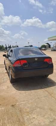 A picture of First body dentless 2008 honda civic with untempered engine and
