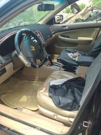 A picture of 2003 Honda Accord Leather