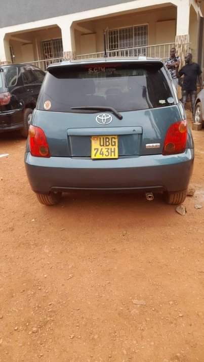 A picture of Toyota ist 1.5cc 20m