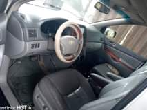 A picture of Toyota Sienna