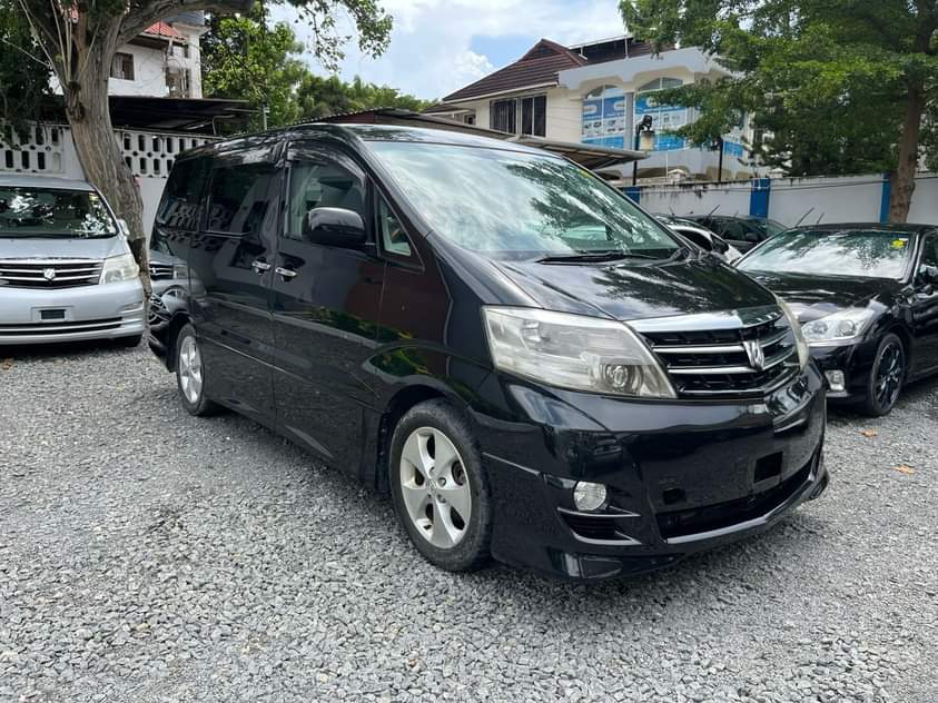 A picture of 2007 TOYOTA ALPHARD 2007