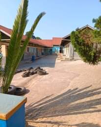 A picture of Kindergarten and primary school on sale located in SETA seated