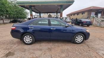 A picture of A vgood buy registered camry le 2008model neatly and well