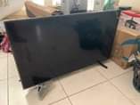A picture of 440 000 last price for 32inch flat screen TV brand