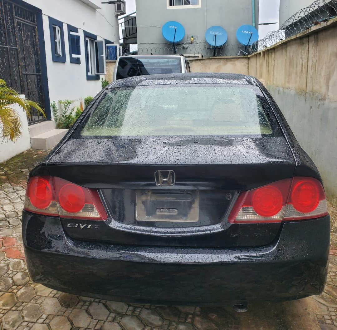 A picture of Honda civic 2008 tokunbo standard