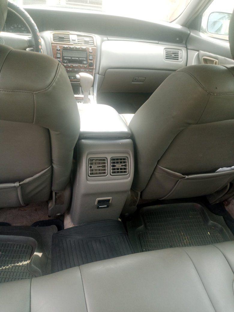 A picture of Toyota Avalon
