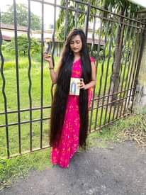 A picture of Zafran hair oil