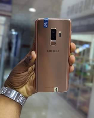A picture of Samsung galaxy S9 