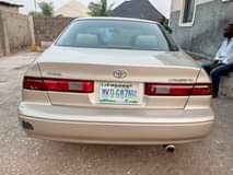 A picture of DISTRESS SALE CAMRY PENCIL LIGHT Price 1 1 Not Negotiable
