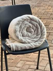 A picture of Soft or clothe throw on