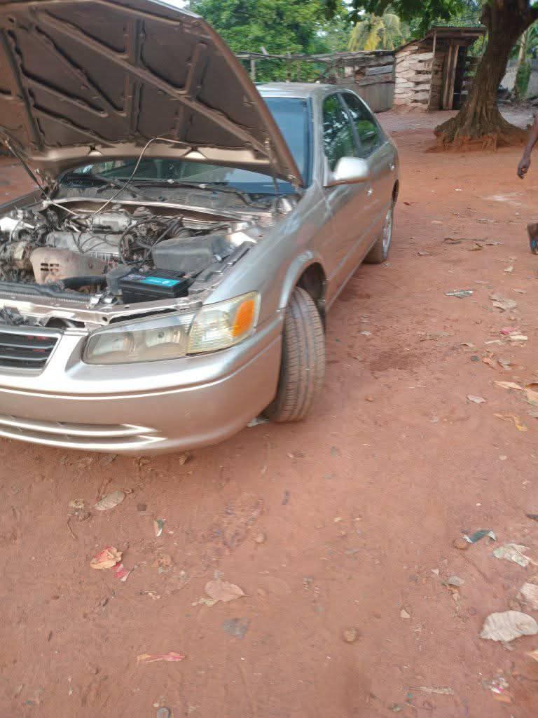A picture of 2008 Toyota camary