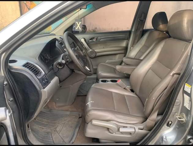 A picture of Very clean 2008 Honda CR V Notning to fix Car