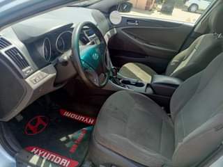 A picture of 2011 Hyundai sonata