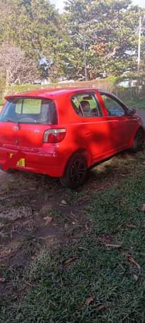 A picture of Toyota vitz 01