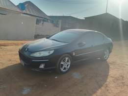 A picture of Peugeot 407 available Automatic transmission Gear selection is perfect Engine