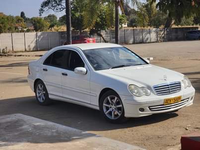 classifieds/cars mercedes