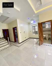 A picture of 110 000 000 million naira House For Sale at Oral