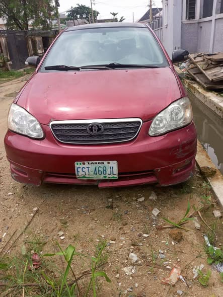 A picture of Toyota Corolla 2006 first body