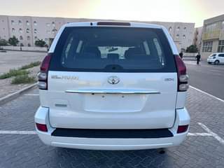 A picture of Toyota parado 2009 watsapp 0551513562