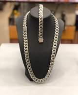 A picture of Cuban chin