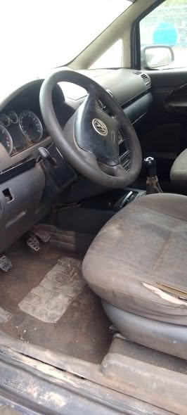 A picture of 2000 Sharon volkswagen