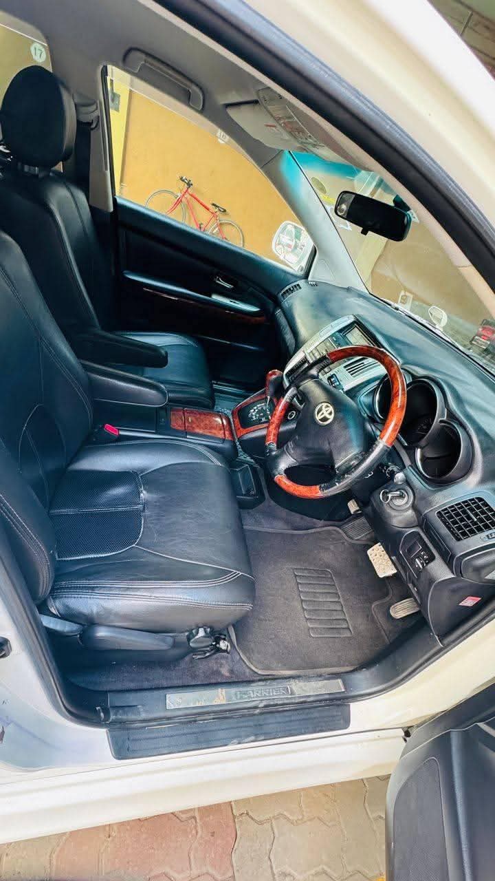 A picture of Toyota harrier