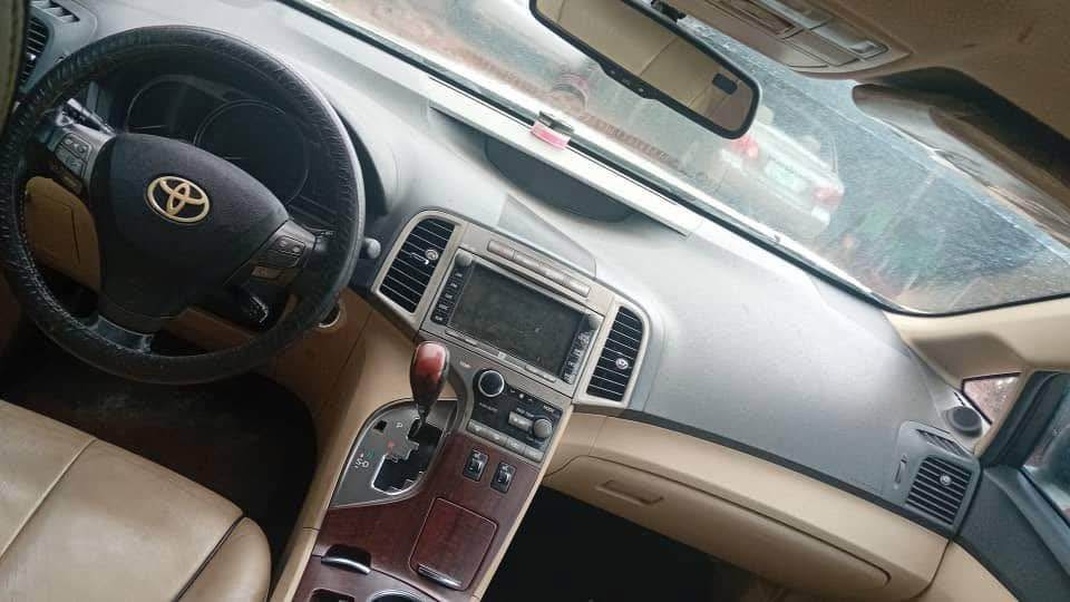 A picture of DEALERS DEAL 2010 Toyota venza
