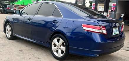 A picture of Toyota Camry SE muscle