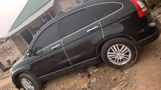 A picture of Honda CRV 2008