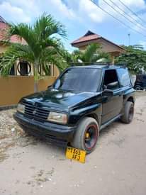 A picture of SUZUKI ESCUDO KIPISI MANUAL