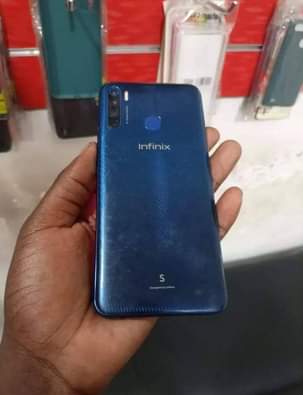 A picture of Infinix s5 Lite