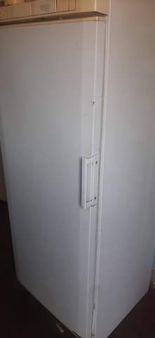 classifieds/fridges